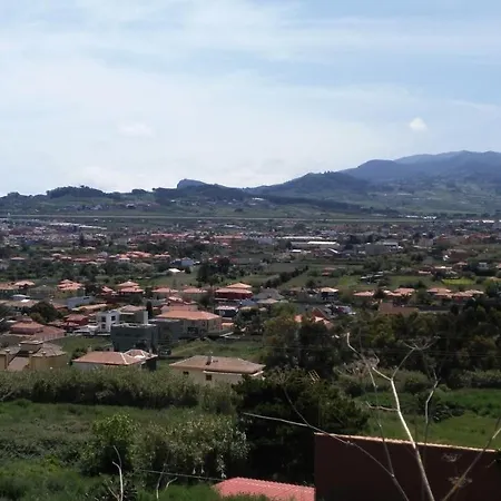 Con Terraza Privada Y Barbacoa